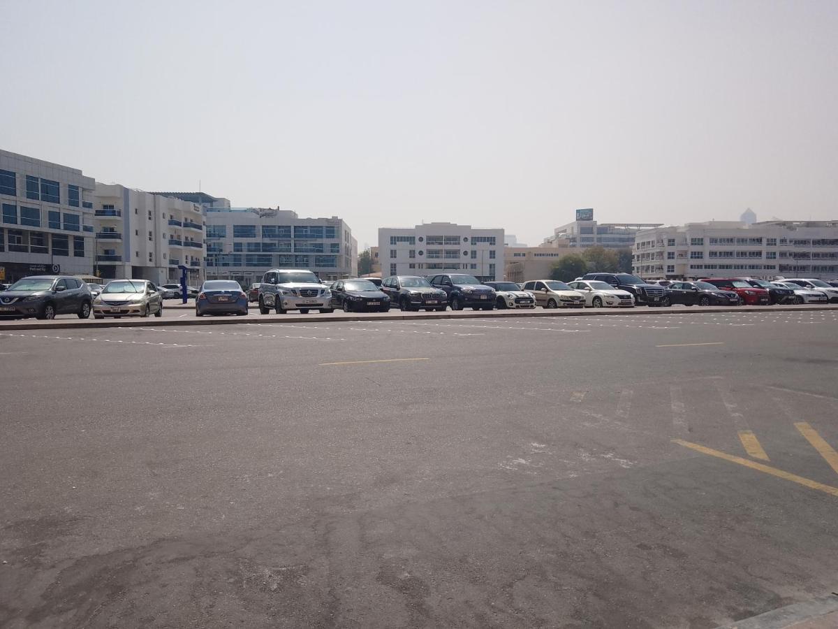 Abree Building New Hostel Dubai Luaran gambar