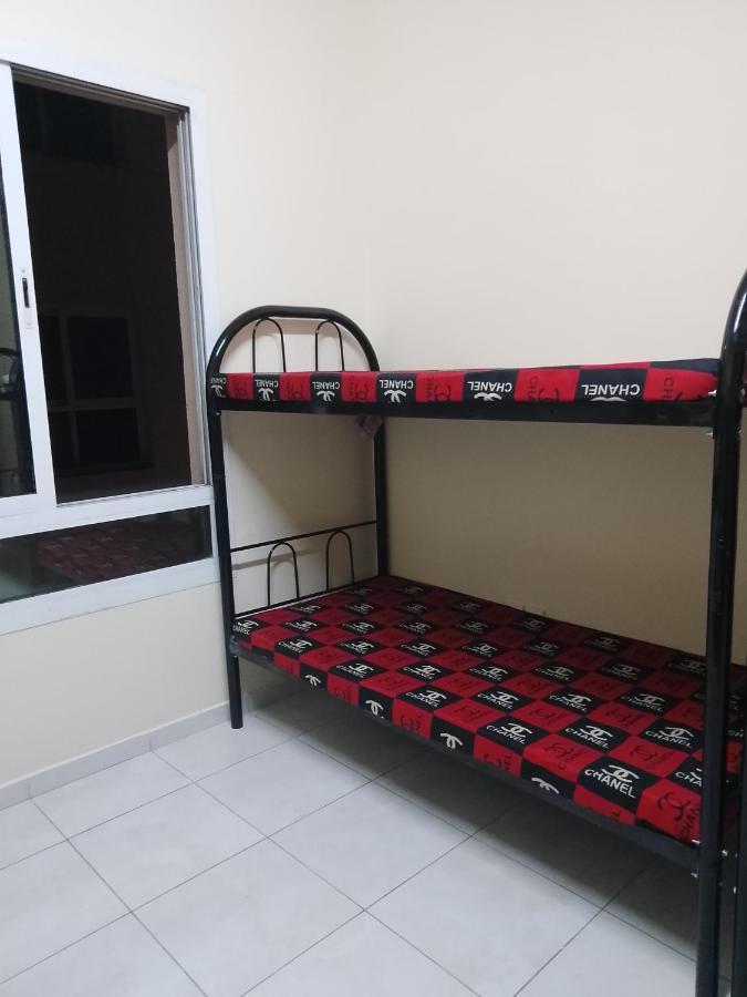 Abree Building New Hostel Dubai Luaran gambar