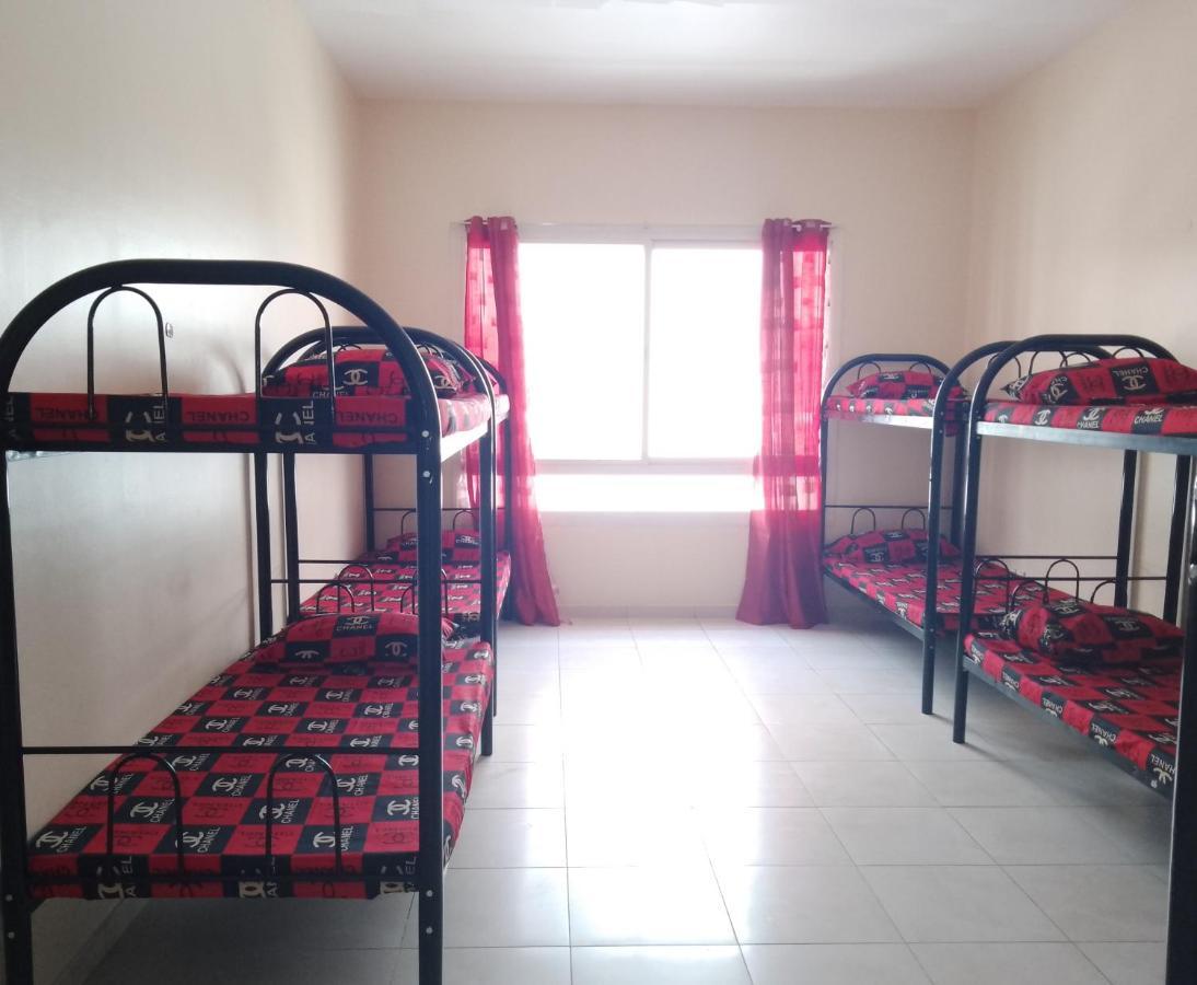 Abree Building New Hostel Dubai Luaran gambar