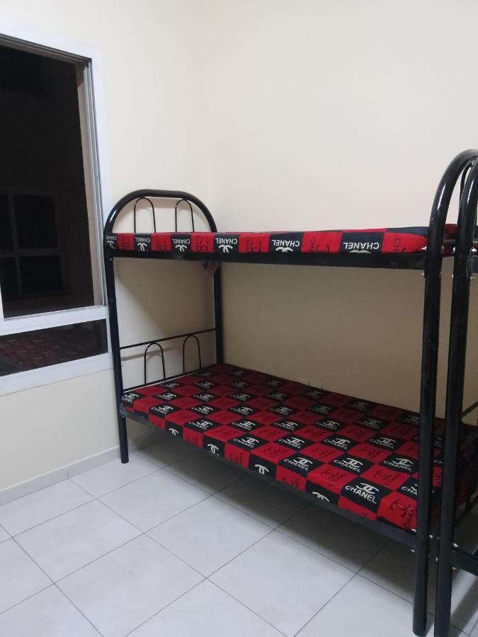 Abree Building New Hostel Dubai Luaran gambar
